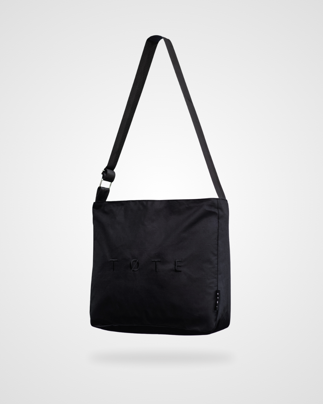 ALVA | Black