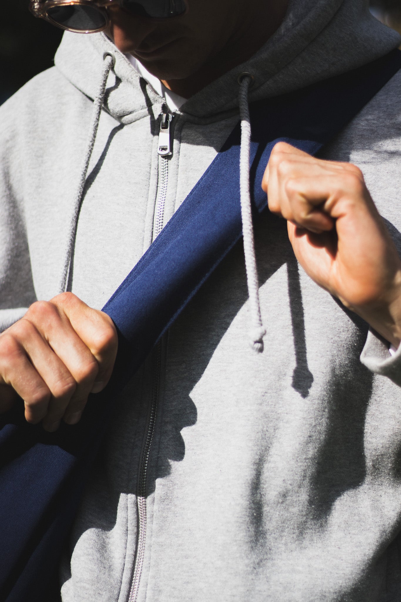 Wide-Strap TØTE Bag | Navy Blue | US