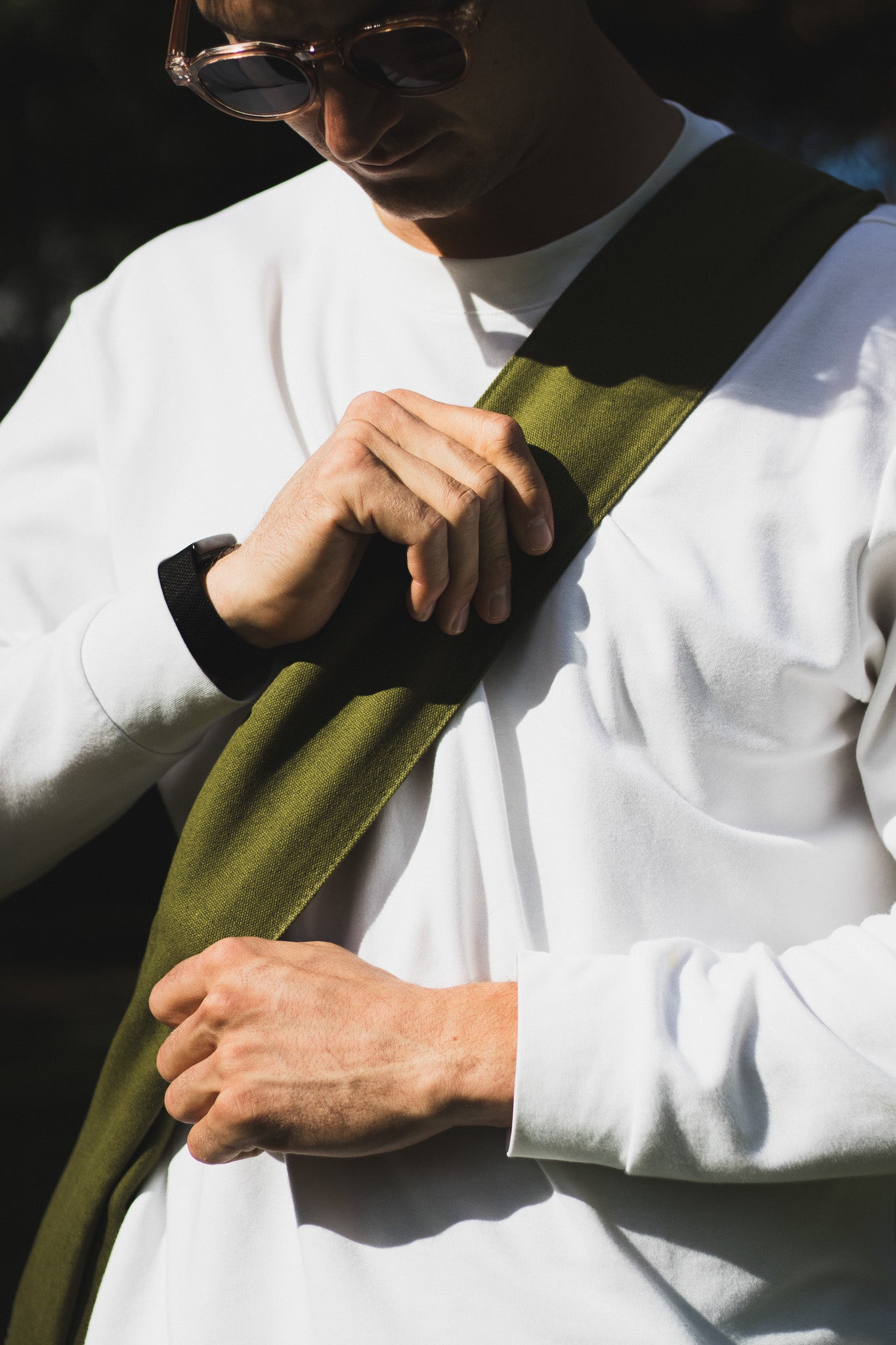 Wide-Strap TØTE Bag | Khaki Green | US